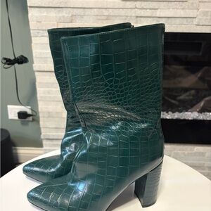 Green Crocodile-Embossed Women’s Boots